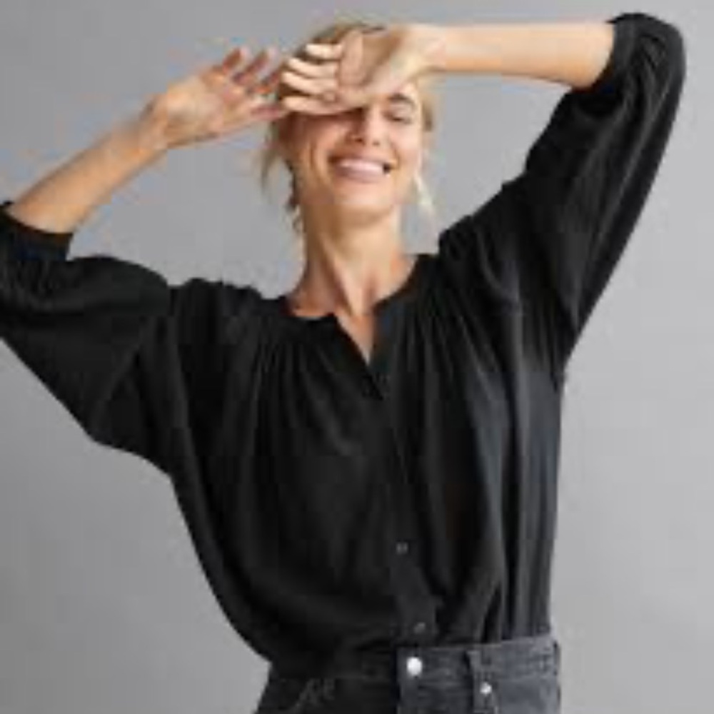 Jenni Kayne willow wool long sleeve Black Blouse medium